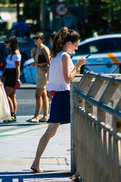 Siviglia Spagna Settembre 2021 Pedoni Che Camminano Strada Durante Epidemia — Foto Stock