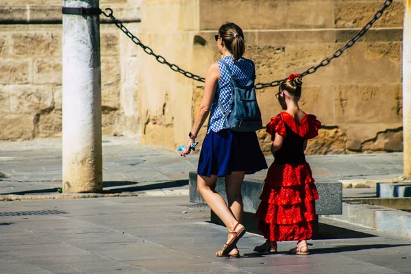 Sevilla Spanien September 2021 Fotgängare Promenader Gatan Utbrottet Coronavirus Slår — Stockfoto