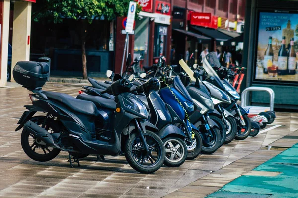 Sevilha Espanha Setembro 2021 Scooters Estacionado Nas Ruas Sevilha Uma — Fotografia de Stock