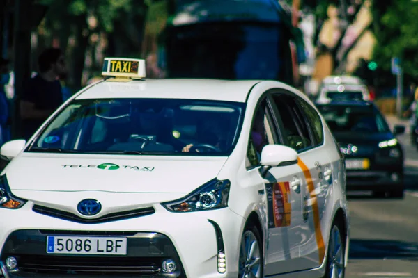 Sevilla España Septiembre 2021 Taxi Que Circula Por Las Calles — Foto de Stock