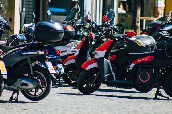 Sevilla Španělsko Září 2021 Motocykly Zaparkované Ulicích Sevilla Symbolické Město — Stock fotografie