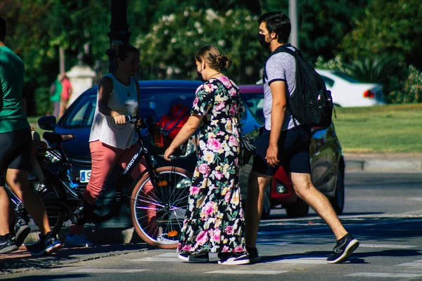 Siviglia Spagna Settembre 2021 Pedoni Che Camminano Strada Durante Epidemia — Foto Stock