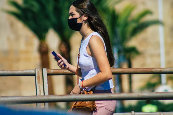 Seville Spain September 2021 Pedestrians Walking Street Coronavirus Outbreak Hitting — Stock Photo, Image