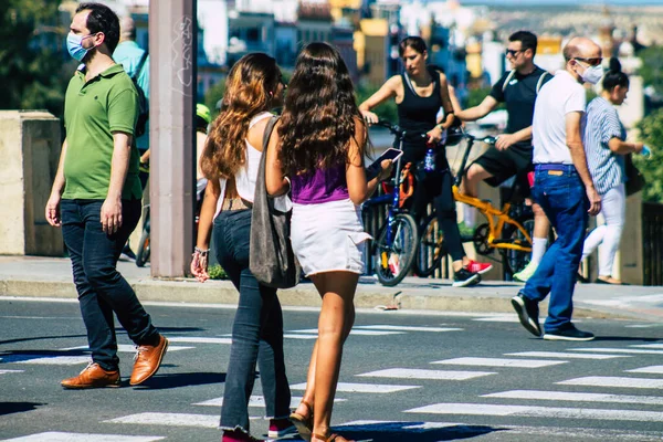 Sevilla Spanien September 2021 Fußgänger Auf Der Straße Während Des — Stockfoto