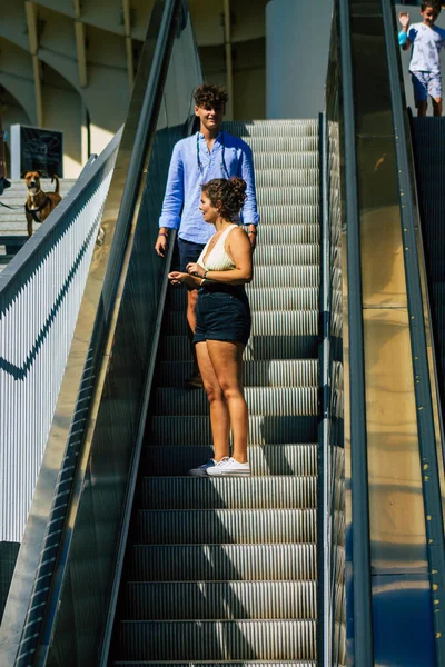 Seville Spain September 2021 Pedestrians Using Escalator Coronavirus Outbreak Hitting — Stock Photo, Image