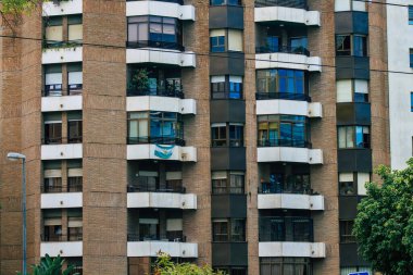 Seville İspanya 15 Eylül 2021 İspanya 'nın güneyinde, sembolik şehir ve Endülüs Bölgesi' nin başkenti Sevilla şehrinde yer alan bina.