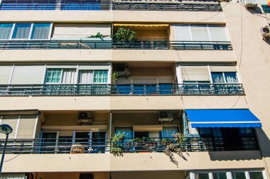 Seville İspanya 18 Eylül 2021 İspanya 'nın güneyinde, sembolik şehir ve Endülüs Bölgesi' nin başkenti Sevilla şehrinde yer alan bina.