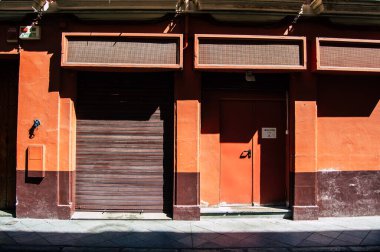 Seville İspanya 18 Eylül 2021 İspanya 'nın güneyinde, sembolik şehir ve Endülüs Bölgesi' nin başkenti Sevilla şehrinde yer alan bina.