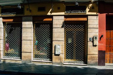 Seville İspanya 18 Eylül 2021 İspanya 'nın güneyinde, sembolik şehir ve Endülüs Bölgesi' nin başkenti Sevilla şehrinde yer alan bina.