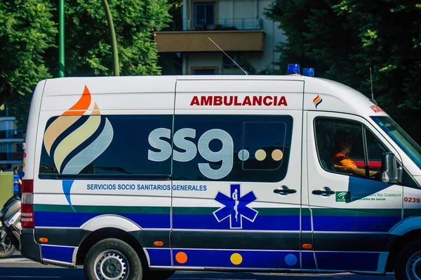 Sevilla Spanien September 2021 Ambulans Körning Genom Gatorna Sevilla Coronavirus — Stockfoto