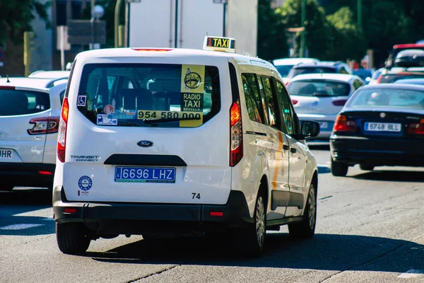 Seville Spain September 2021 Taxi Driving Streets Seville Coronavirus Outbreak — Stock Photo, Image