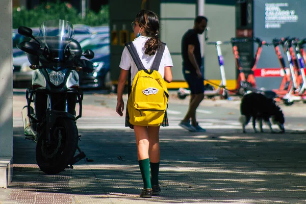 Seville Spain September 2021 School Girl Walking Street Coronavirus Outbreak — Stock Photo, Image