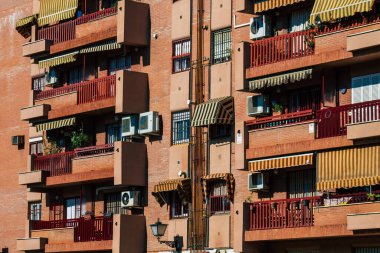 Seville İspanya 22 Eylül 2021 İspanya 'nın güneyinde, sembolik şehir ve Endülüs Bölgesi' nin başkenti Sevilla şehrinde yer alan bina.