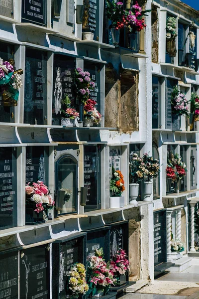 Sevilha Espanha Setembro 2021 Típicas Sepulturas Cemitério Cristão Município Carmona — Fotografia de Stock