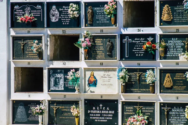 Siviglia Spagna Settembre 2021 Tombe Tipiche Cimitero Cristiano Del Comune — Foto Stock