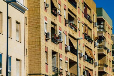 Seville İspanya 22 Eylül 2021 İspanya 'nın güneyinde, sembolik şehir ve Endülüs Bölgesi' nin başkenti Sevilla şehrinde yer alan bina.