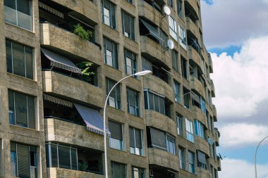 Seville İspanya 22 Eylül 2021 İspanya 'nın güneyinde, sembolik şehir ve Endülüs Bölgesi' nin başkenti Sevilla şehrinde yer alan bina.