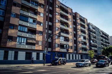 Seville, İspanya, 4 Ekim 2025 Seville şehir merkezindeki tarihi bölge ve caddeler.