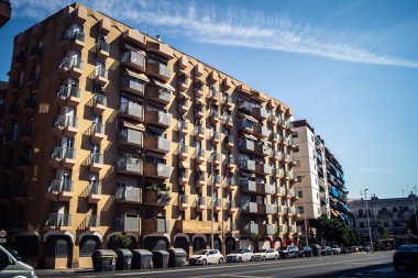 Seville, İspanya, 4 Ekim 2025 Seville şehir merkezindeki tarihi bölge ve caddeler.