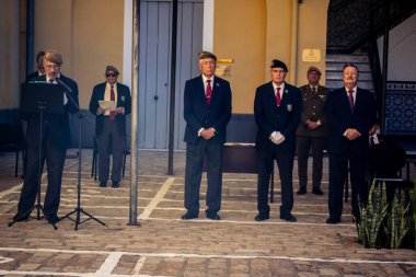 Seville, İspanya, 25 Ekim 2025. İspanyol Silahlı Kuvvetleri 9. Piyade Alayı 