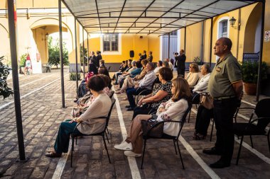 Seville, İspanya, 25 Ekim 2025. İspanyol Silahlı Kuvvetleri 9. Piyade Alayı 