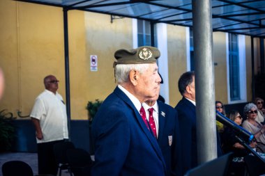 Seville, İspanya, 25 Ekim 2025. İspanyol Silahlı Kuvvetleri 9. Piyade Alayı 