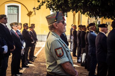 Seville, İspanya, 25 Ekim 2025. İspanyol Silahlı Kuvvetleri 9. Piyade Alayı 