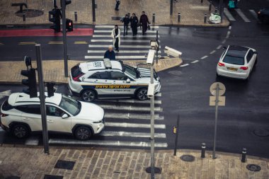 Kudüs, İsrail, 15 Aralık 2025 Kudüs şehri antik tarih ve modern gelişimin eşsiz bir karışımını sergiliyor..