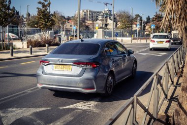 Kudüs, İsrail, 28 Aralık, İsrail 'in Batı Kudüs kentsel trafik ve karayolu trafiği.