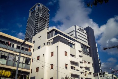 Tel Aviv, İsrail, 29 Aralık 2025. Tel Aviv 'in şehir manzarası ve sokak manzarası antik tarih ve modern gelişimin eşsiz bir karışımını sergiliyor..