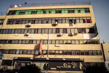 Hebron, Batı Şeria, 30 Ocak 2026 Şehir Cephesi ve Hebron şehir merkezindeki geleneksel taş binalar. Şehrin mimari manzarası ve konutlarının ayrıntılı görünümü.