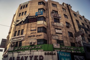 Hebron, Batı Şeria, 30 Ocak 2026 Şehir Cephesi ve Hebron şehir merkezindeki geleneksel taş binalar. Şehrin mimari manzarası ve konutlarının ayrıntılı görünümü.