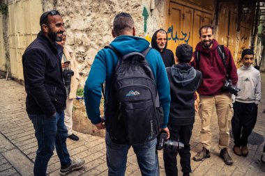 Hebron, Filistin Toprakları, 5 Şubat 2026 Profesyonel Filistinli gazeteciler ve yerel medya ekipleri Batı Şeria 'nın kalbinde günlük gerçekleri ve devam eden durumu belgeliyorlar..