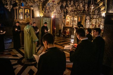 Tel Aviv, İsrail, 23 Şubat 2026 modern şehir silueti ve şehir mimarisi geniş bir bakış açısı. Şehir manzarası, Tel Aviv 'de güneşli bir günde Akdeniz metropolünün hızlı gelişimi ve Hitech atmosferini gösteriyor..