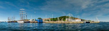 Geleneksel denizcilerin geçit töreni Kiel Haftası, Kiel, Schleswig-Holstein, Almanya 'da