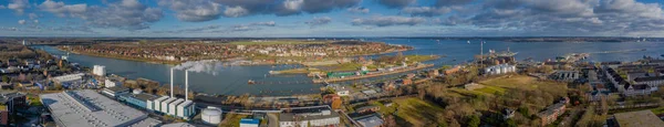 Panorama Luftaufnahme Der Schleusenanlagen Von Kiel Holtenau Mit Frachtschiffen Die — Stockfoto