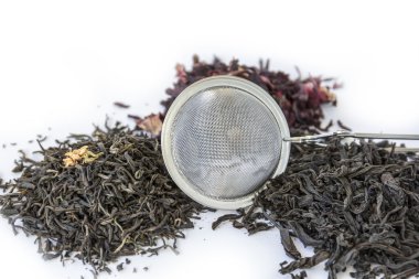 Kuru çay süzgeci demlik