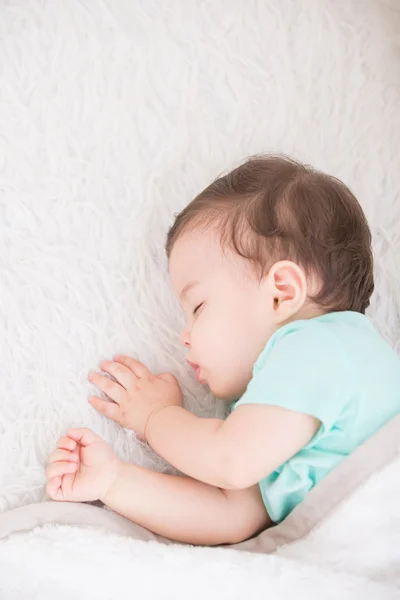 Lindo bebé durmiendo — Foto de Stock