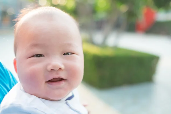 Χαριτωμένο μωρό πρόσωπο — Φωτογραφία Αρχείου