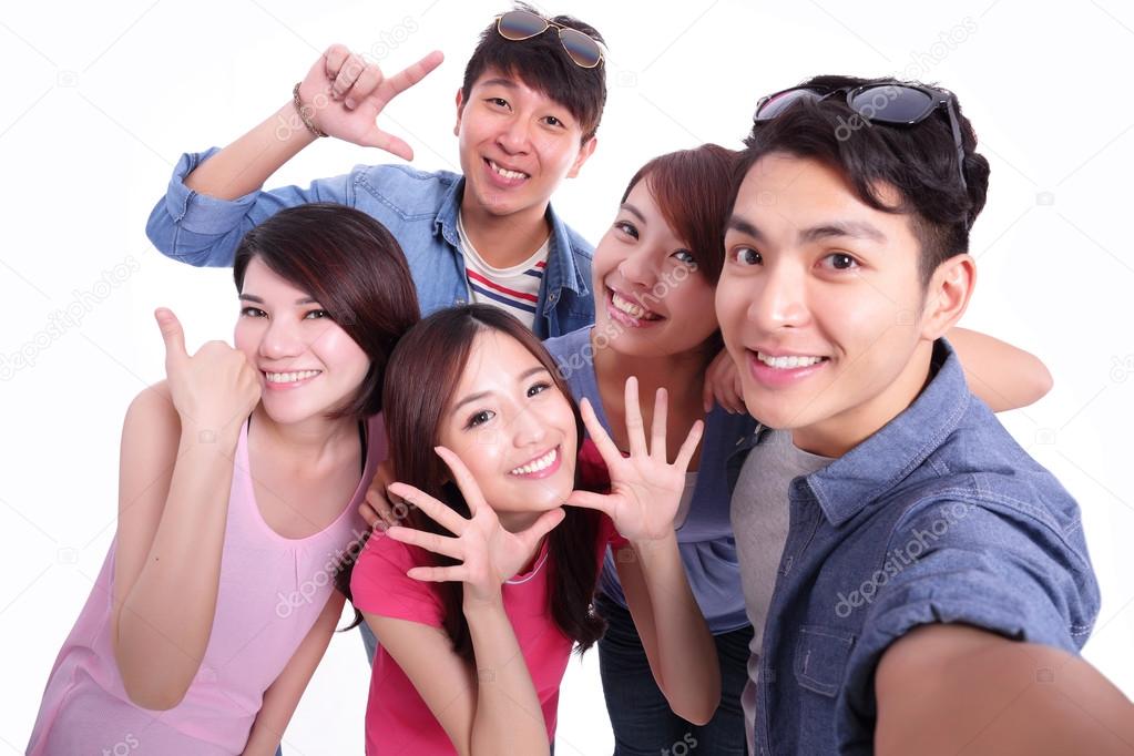 Asian teenagers taking selfie Stock Photo by Â©ryanking999 121164446