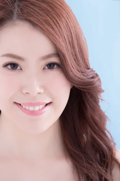 Asijské žena s úsměvem — Stock fotografie