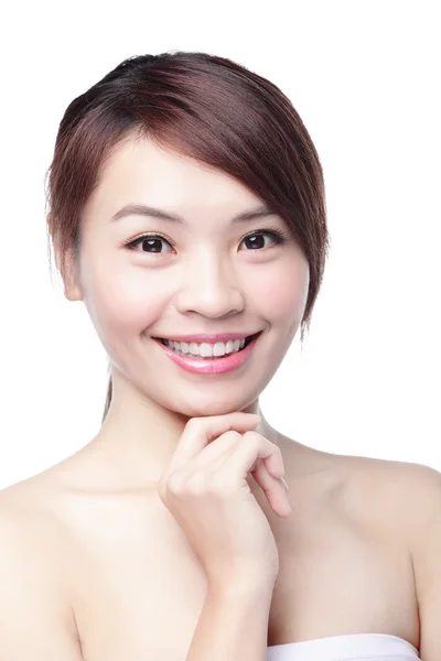 Asiático mujer es sonriendo — Foto de Stock