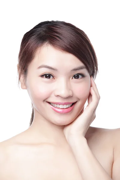 Asian woman is smiling — Stock Photo, Image