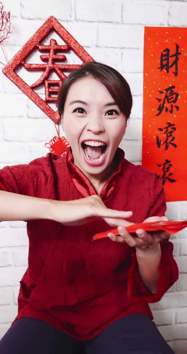 亚洲女孩新年祝福 — 图库视频影像