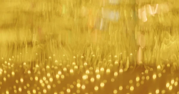 Altın Tatil Işıklarının Bulanık Arkaplanı — Stok fotoğraf