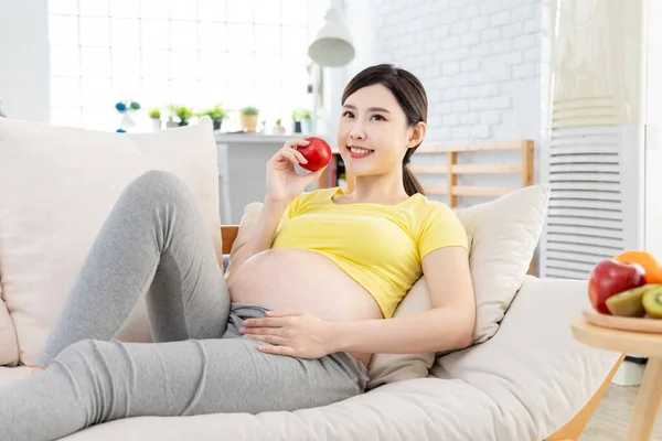 Proper Nutrition Concept Asian Pregnant Woman Hold Fruit Smile — Stockfoto