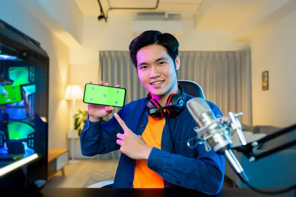 Asiatique Homme Internet Célébrité Ont Flux Direct Montrer App Sur — Photo