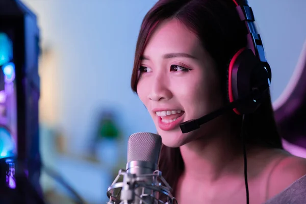 Junge Asiatische Pretty Pro Gamer Haben Livestream Glücklich Hause — Stockfoto