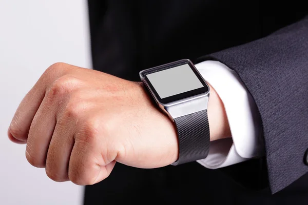 Hand serving smart watch — Stock Photo, Image