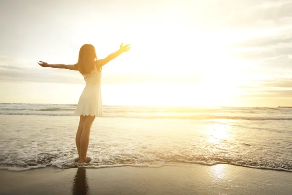 Smile Free and happy woman — Stock Photo, Image